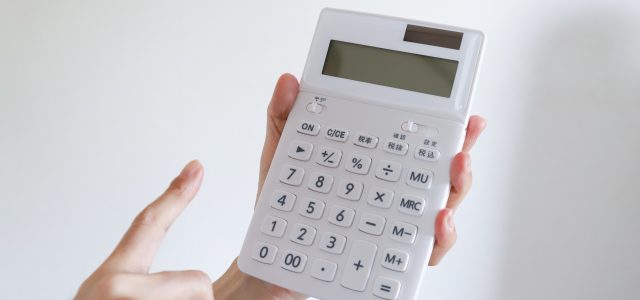 家族葬の費用内訳を徹底解説!何にいくらかかる?