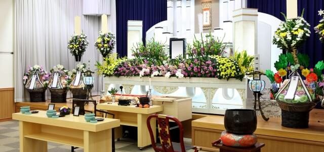 家族葬の費用｜お布施の内訳リスト