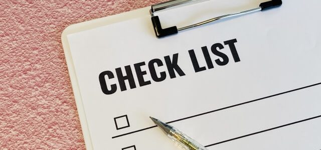 家族葬を自宅で行うか迷ったときのチェックリスト